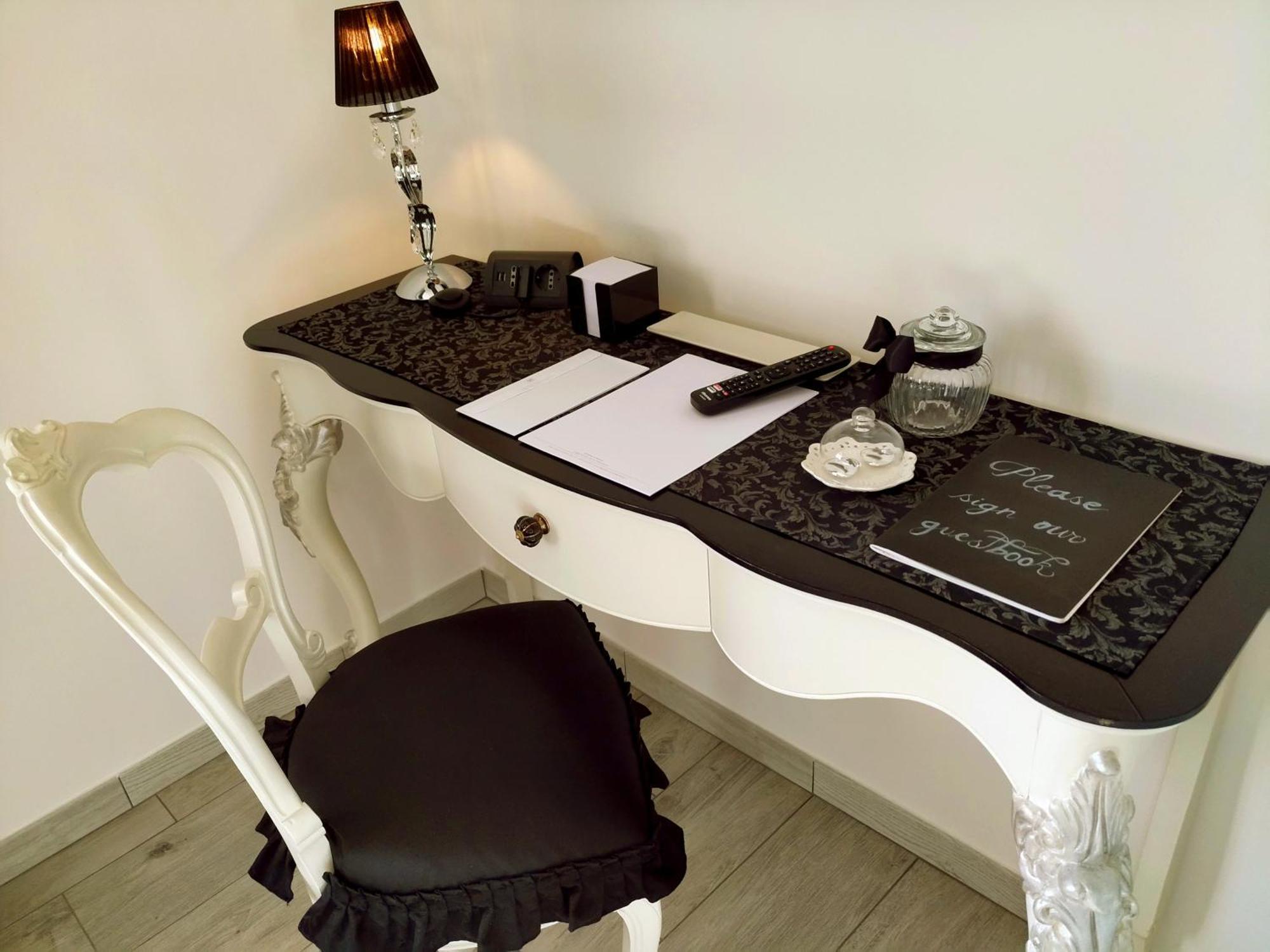 Alloggio Turistico Giulietta E Romeo - Intero Appartamento - Villafranca Di Verona, Zimmer, Holiday Rooms Ngoại thất bức ảnh