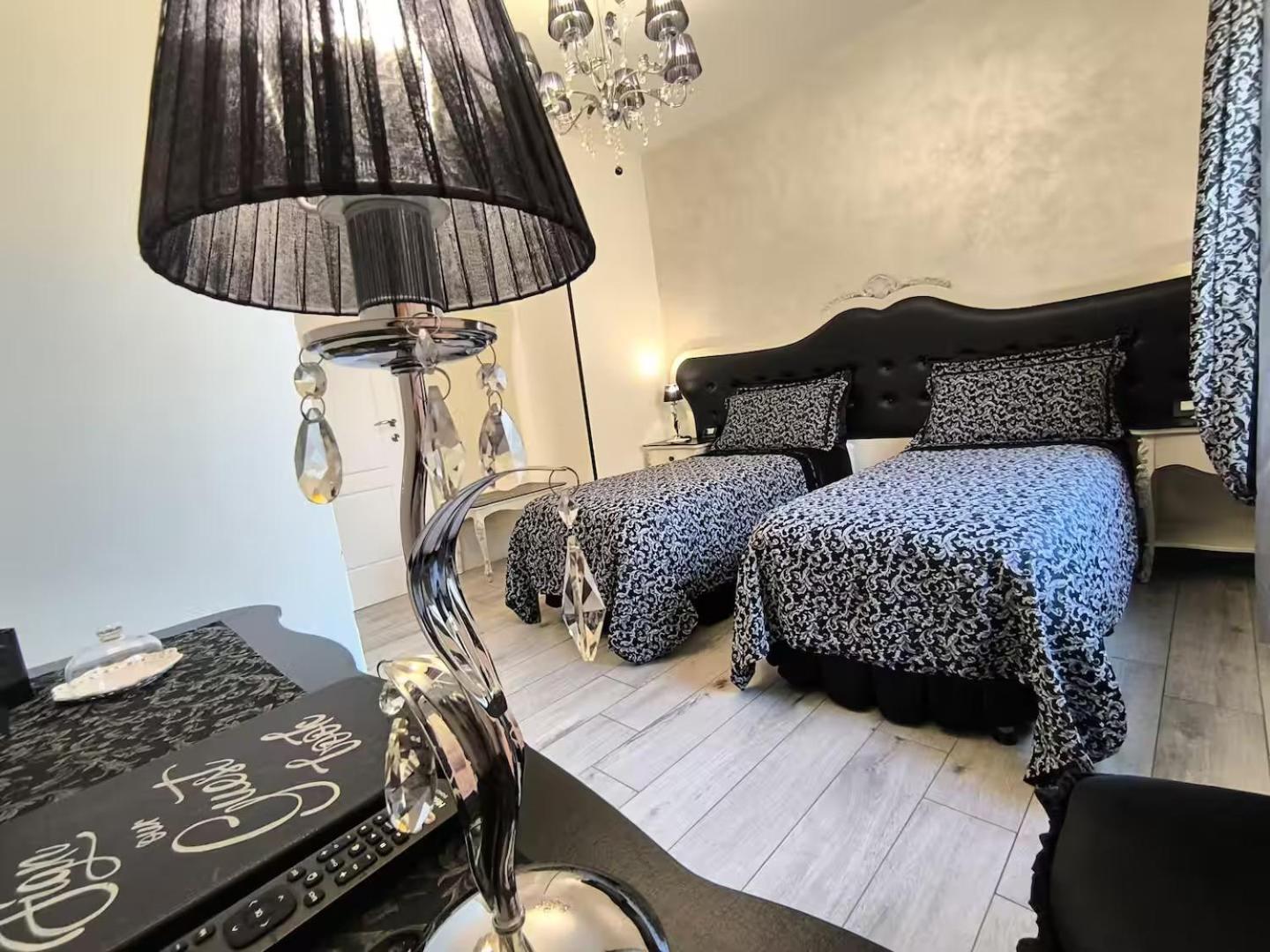 Alloggio Turistico Giulietta E Romeo - Intero Appartamento - Villafranca Di Verona, Zimmer, Holiday Rooms Ngoại thất bức ảnh